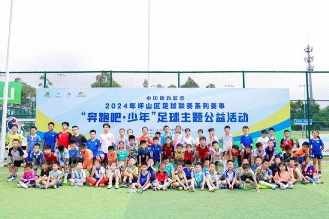 CBA新赛季首战创造历史，杨鸣直言中国篮球症结所在